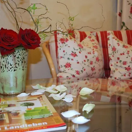 Notburga 아파트 그리스 임 젤라인