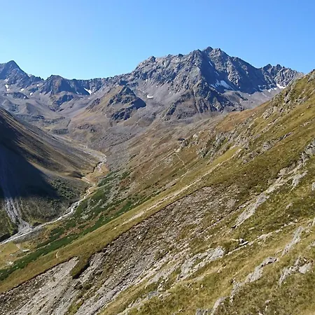 Апартаменты Notburga *